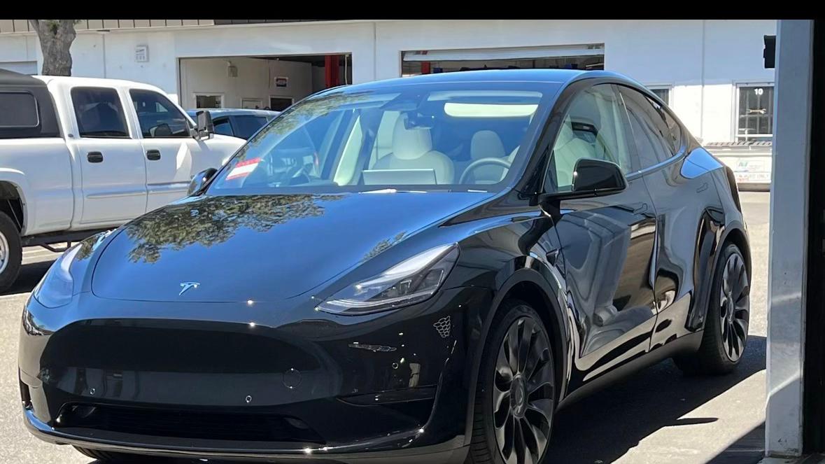 Tesla Model Y 2022 in Laurel, MD