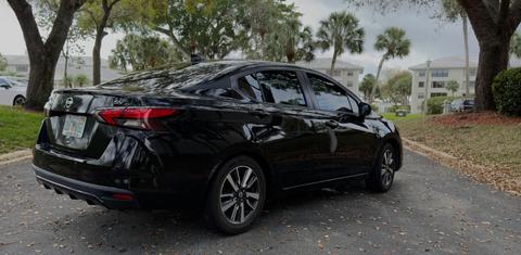 Nissan Versa 2021
