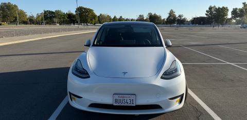 Tesla Model Y 2021