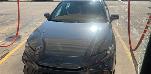 Toyota Camry Hybrid 2025
