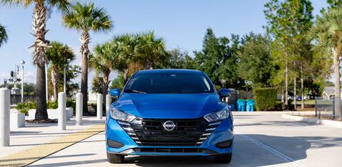 Nissan Versa 2024