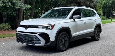 Volkswagen Taos 2025