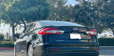 Ford Fusion Hybrid 2020