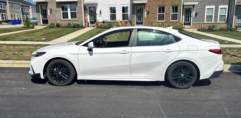 Toyota Camry Hybrid 2025