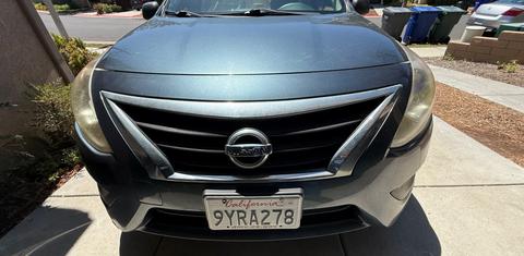 Nissan Versa 2015