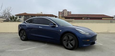 Tesla Model 3 2018