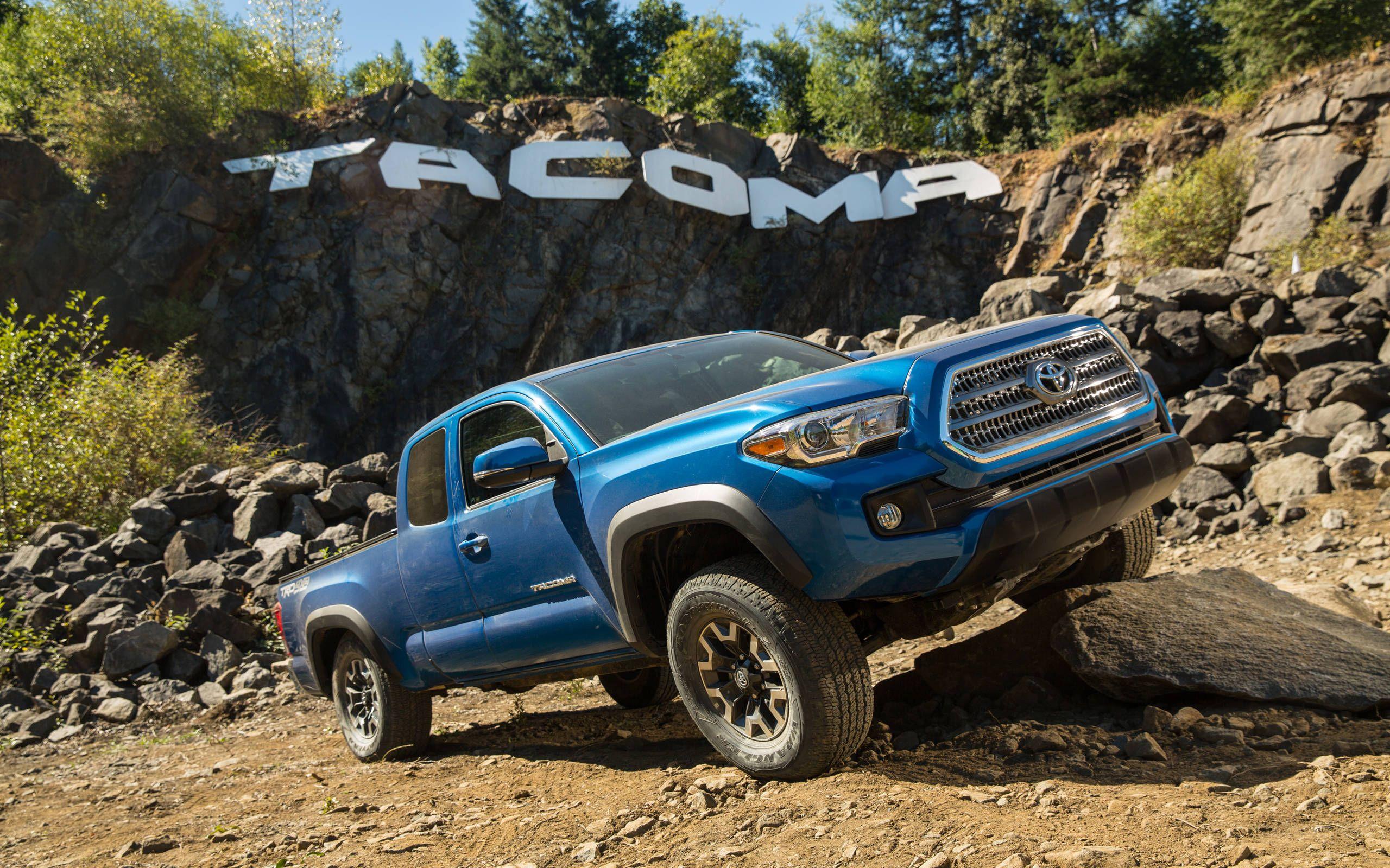 Toyota Tacoma 2016 in Chicago, IL