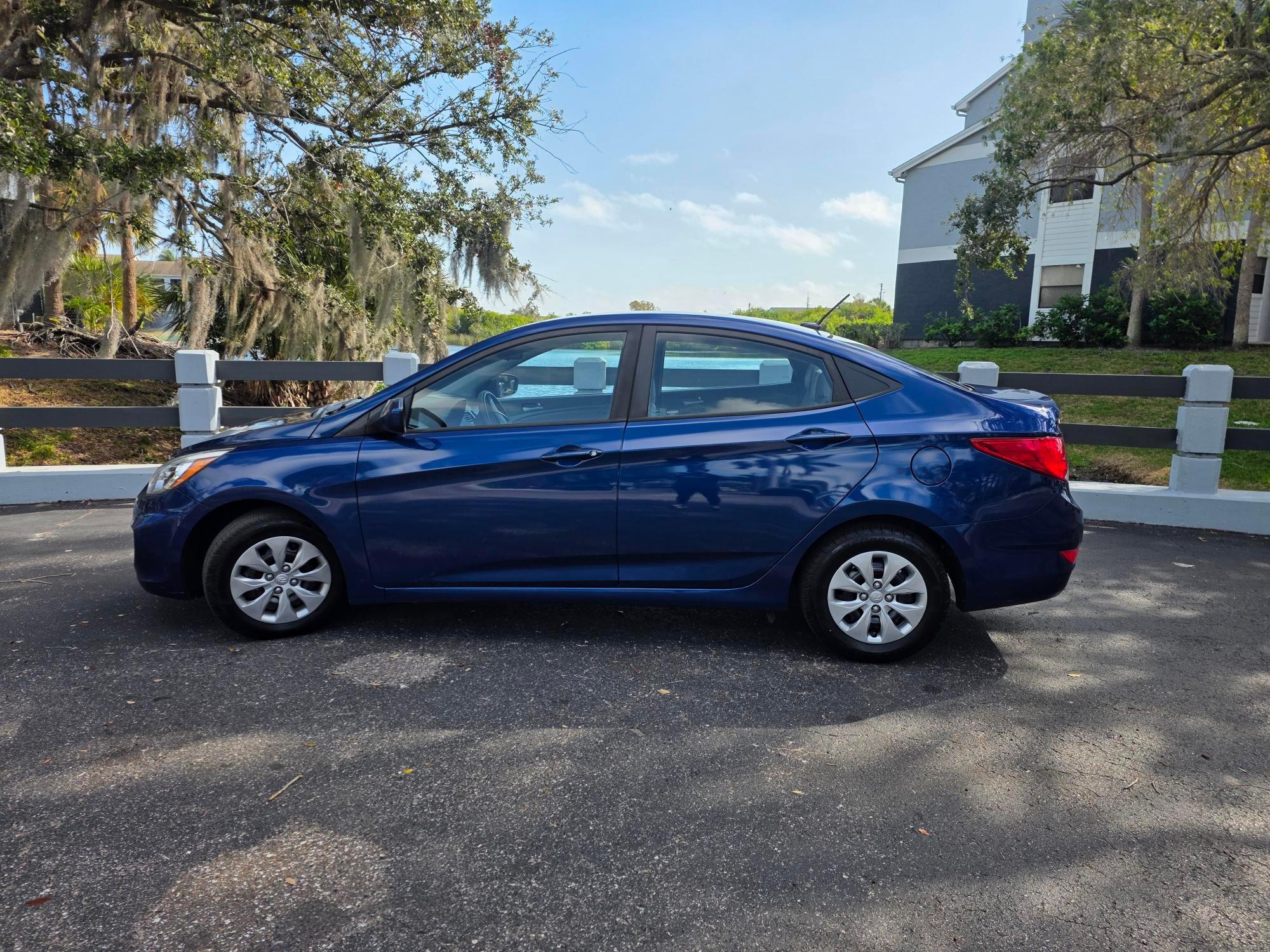 Hyundai Accent 2017 in St. Petersburg, FL
