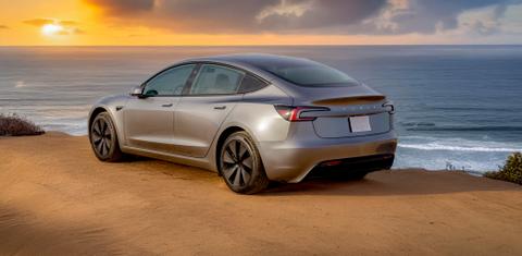 Tesla Model 3 2025