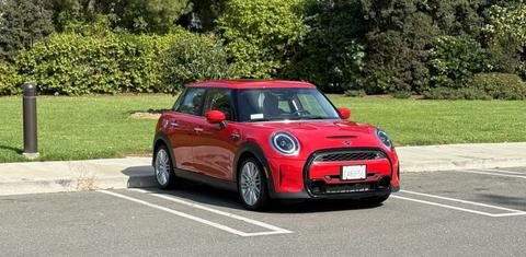 MINI Hardtop 4 Door 2024