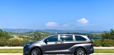 Toyota Sienna 2023