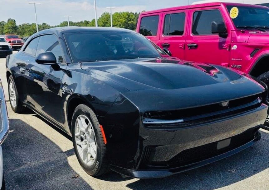 Dodge Charger Daytona 2025 in Fletcher, NC