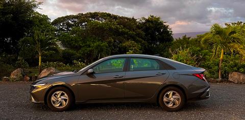 Hyundai Elantra 2025