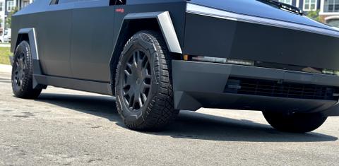 Tesla Cybertruck 2024
