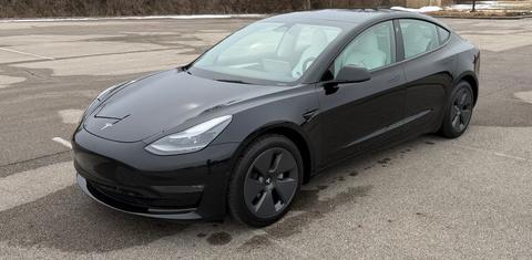 Tesla Model 3 2022