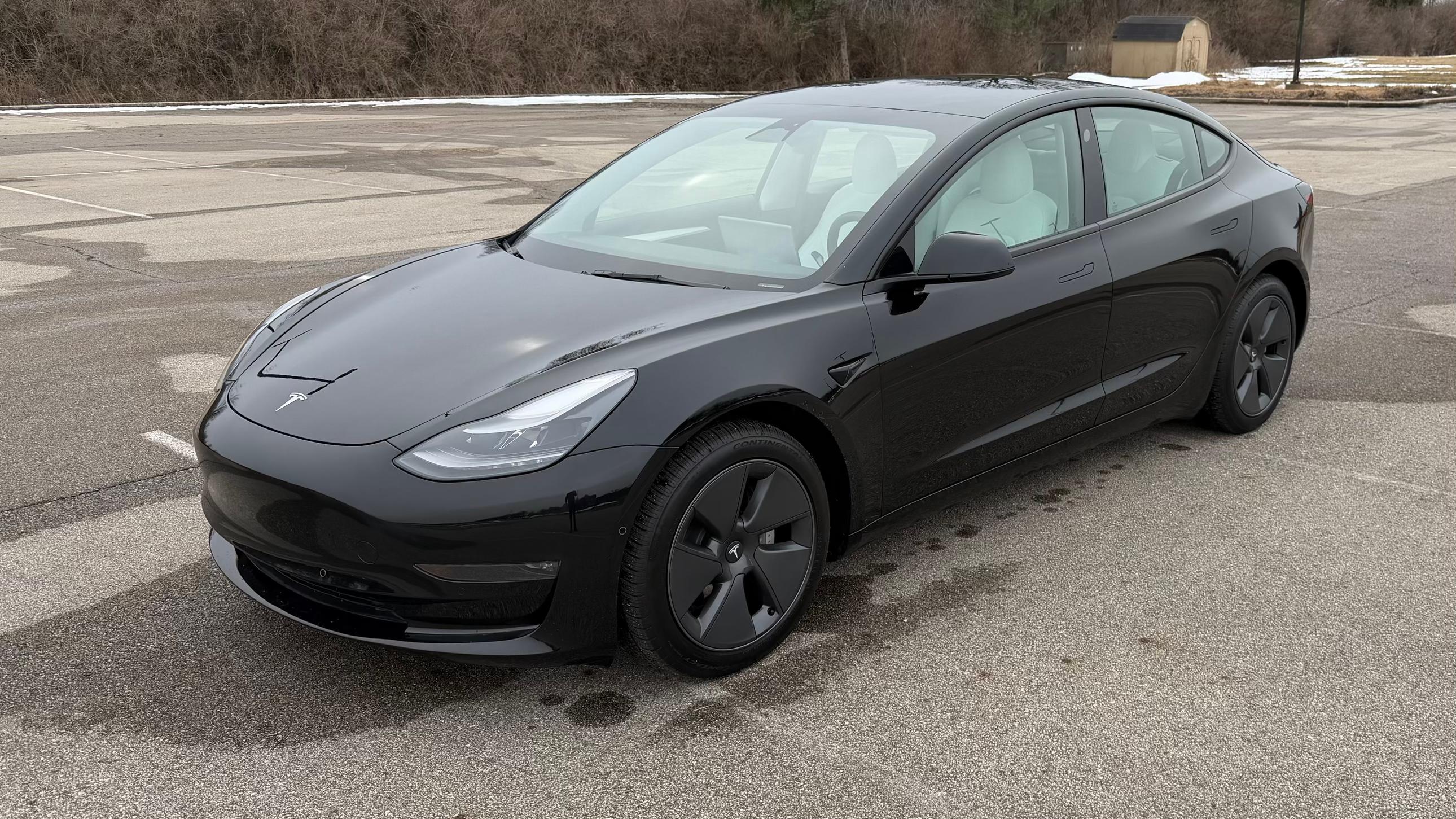 Tesla Model 3 2022 in 