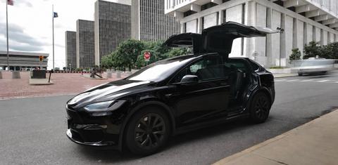Tesla Model X 2023
