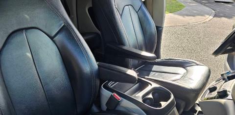 Chrysler Pacifica 2017