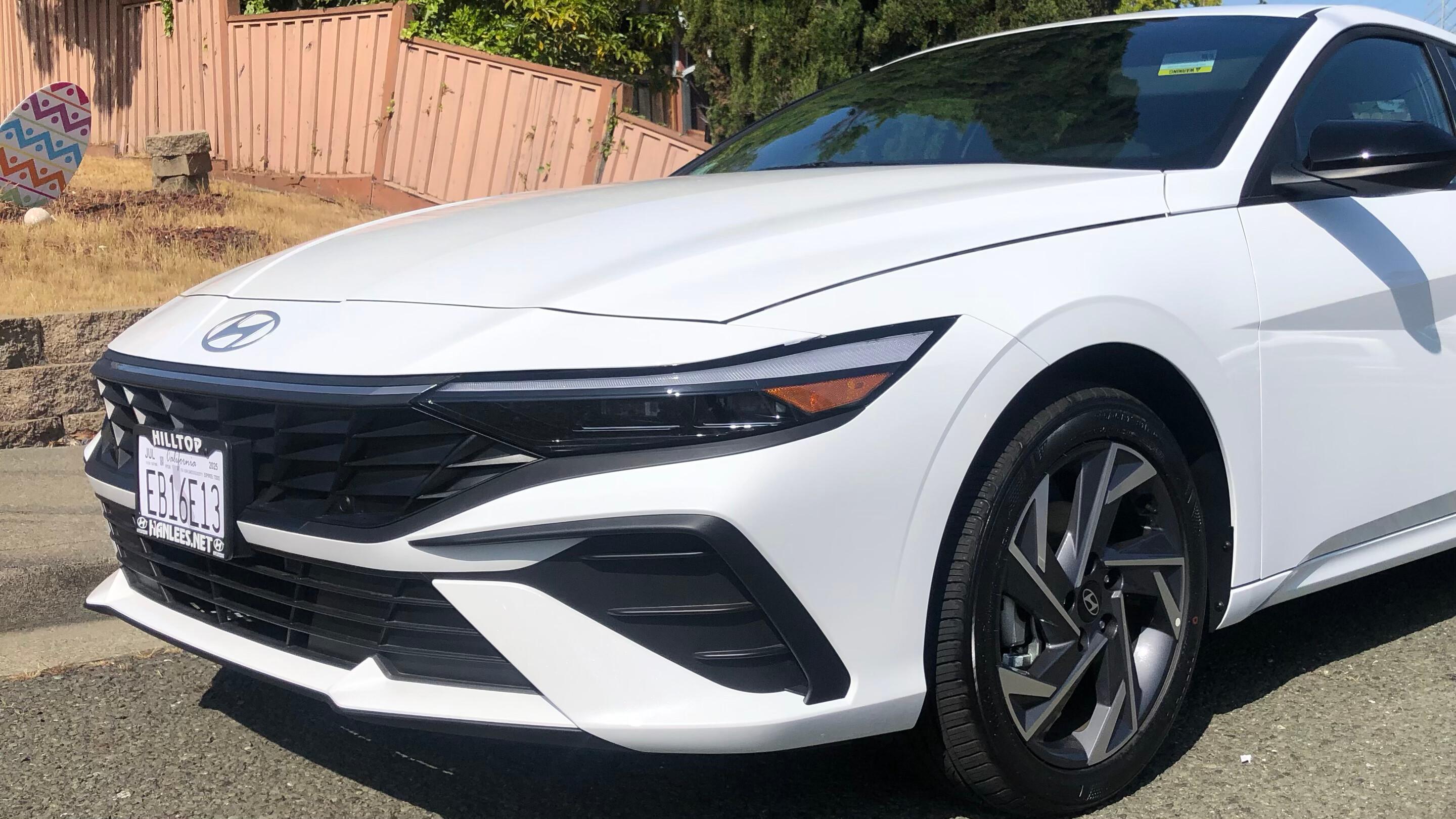 Hyundai Elantra 2025 in 