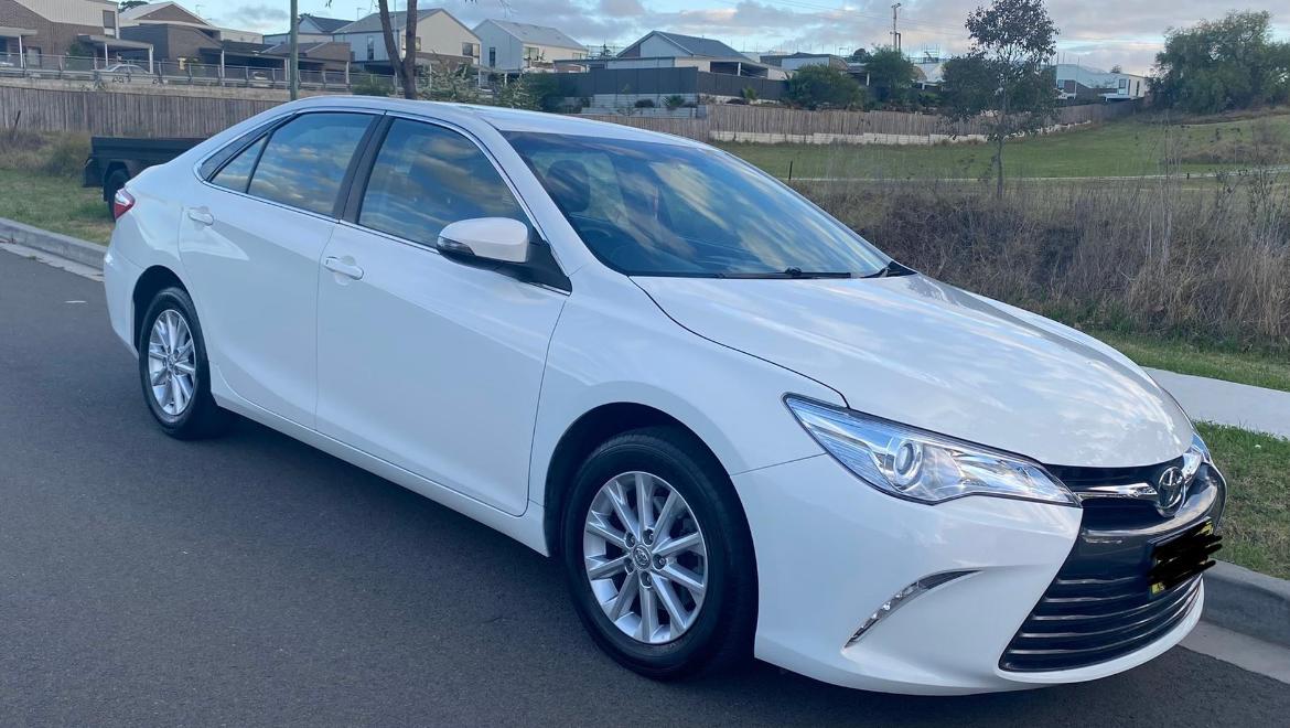 Toyota CAMRY 2016 in Campbellfield