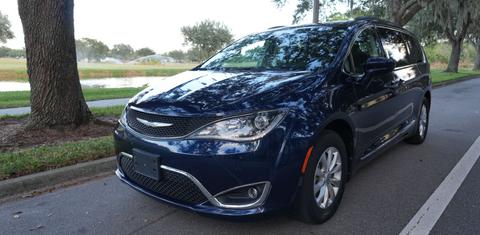 Chrysler Pacifica 2017