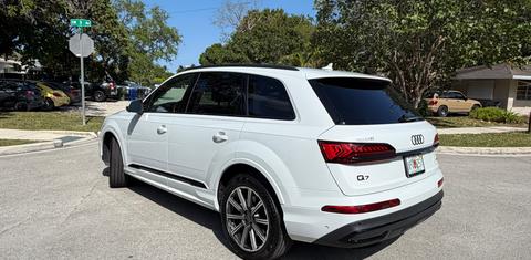 Audi Q7 2023