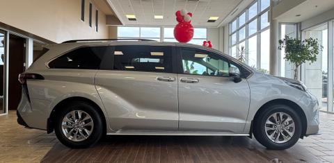 Toyota Sienna 2025