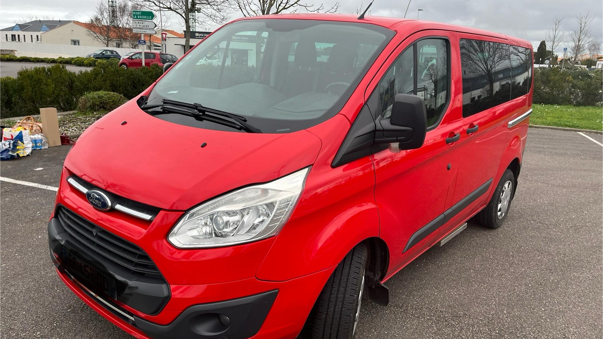 Ford TRANSIT KOMBI 2016 à Bordes