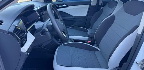 Volkswagen Taos 2025