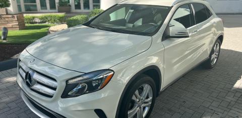 Mercedes-Benz GLA-Class 2015