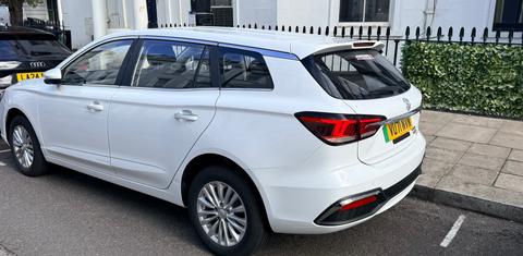 MG MG5 2021