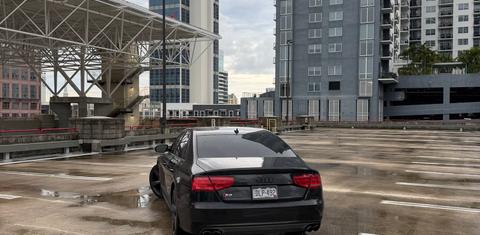 Audi S8 2014