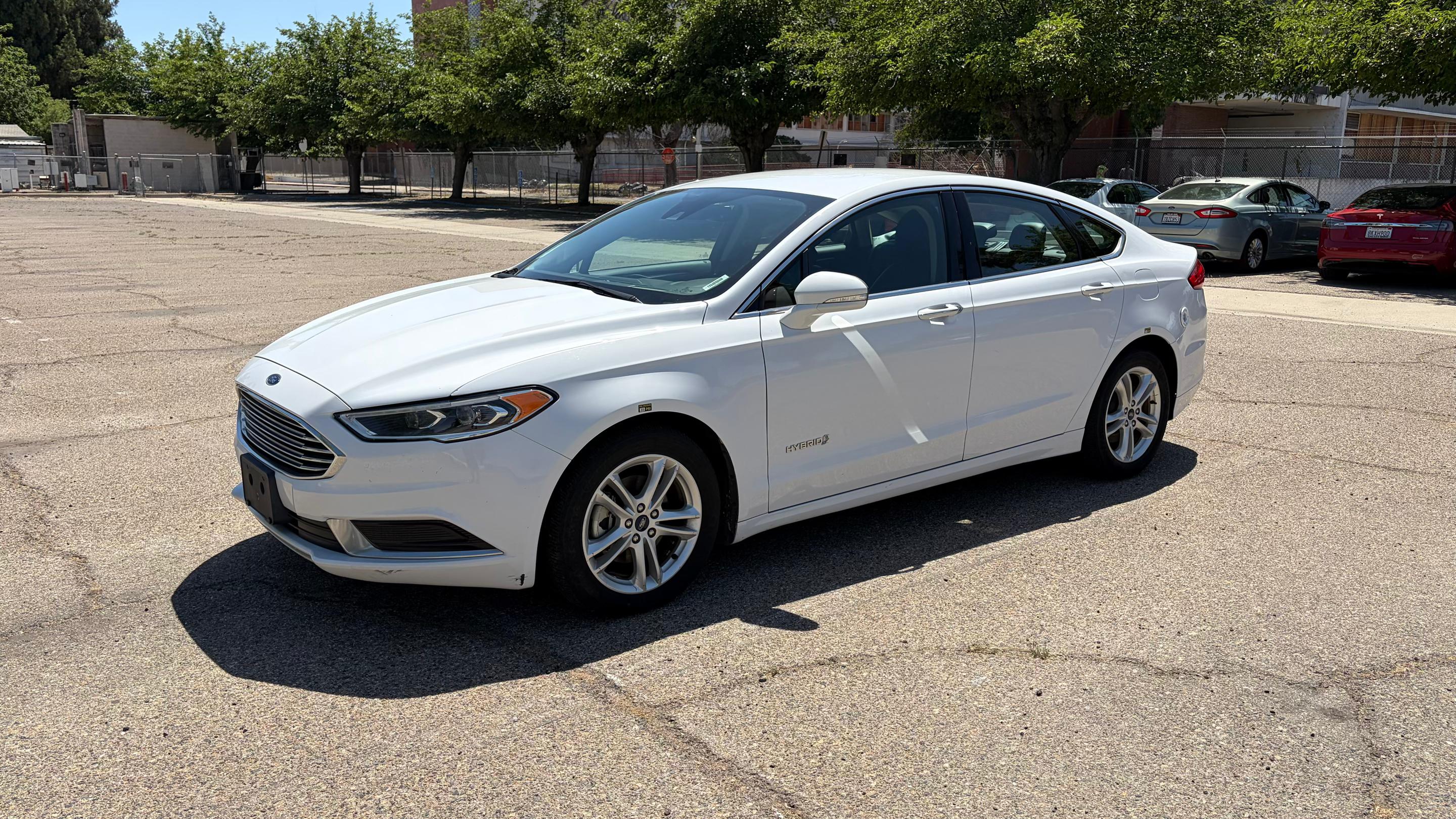 Ford Fusion Hybrid 2018 in Fresno, CA