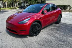 Tesla Model Y 2023 in Miami