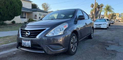 Nissan Versa 2015