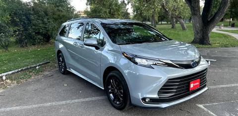 Toyota Sienna 2024