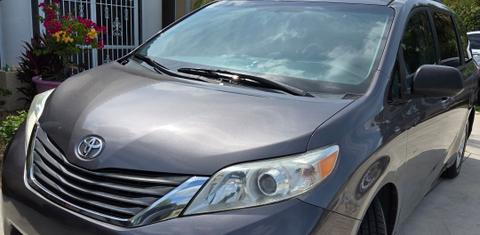 Toyota Sienna 2016