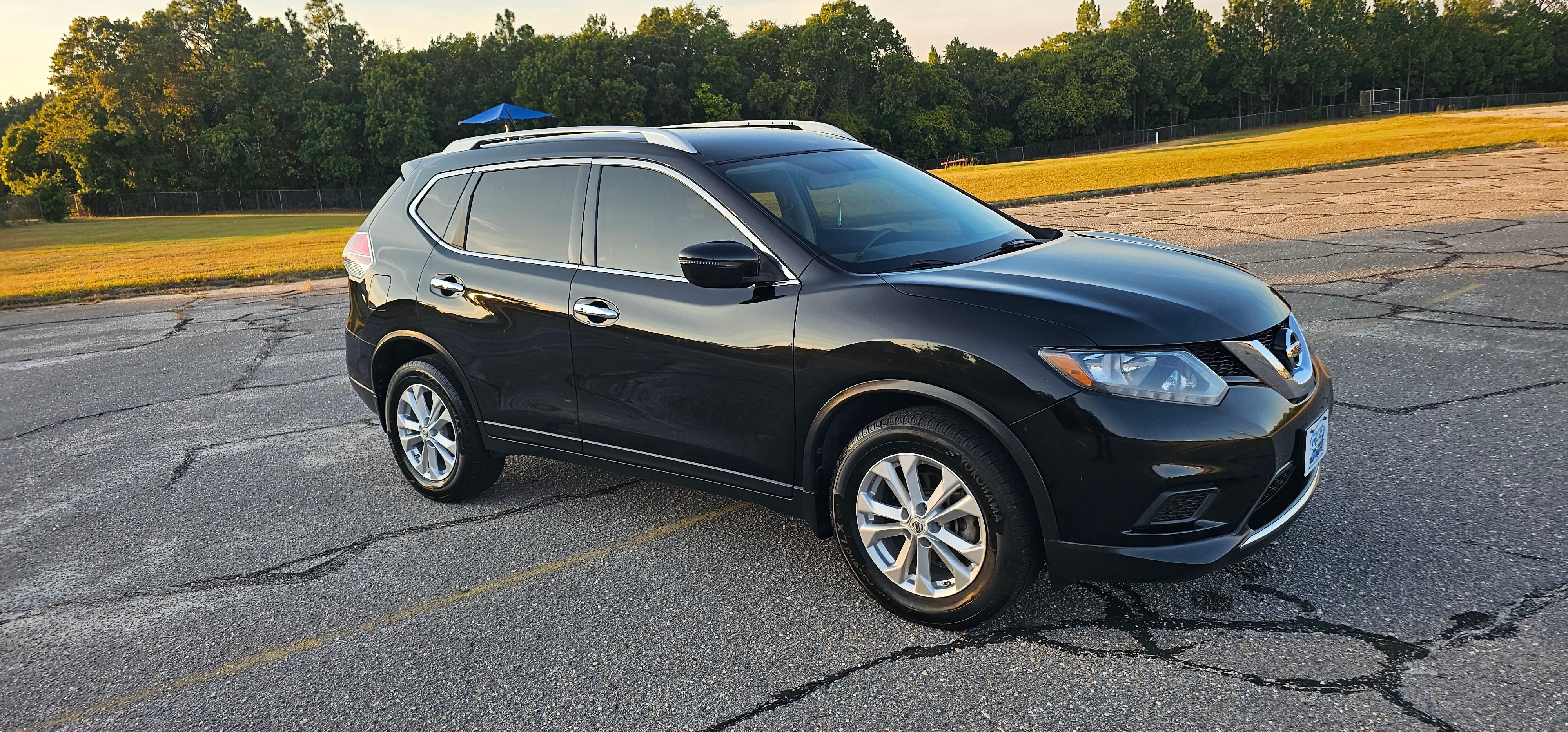 Nissan Rogue 2016 in Spring Lake, NC
