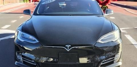 Tesla Model S 2018