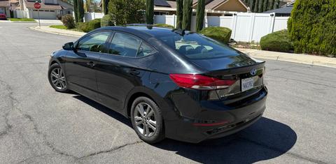 Hyundai Elantra 2018
