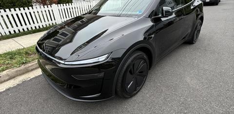 Tesla Model Y 2026