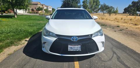 Toyota Camry Hybrid 2015