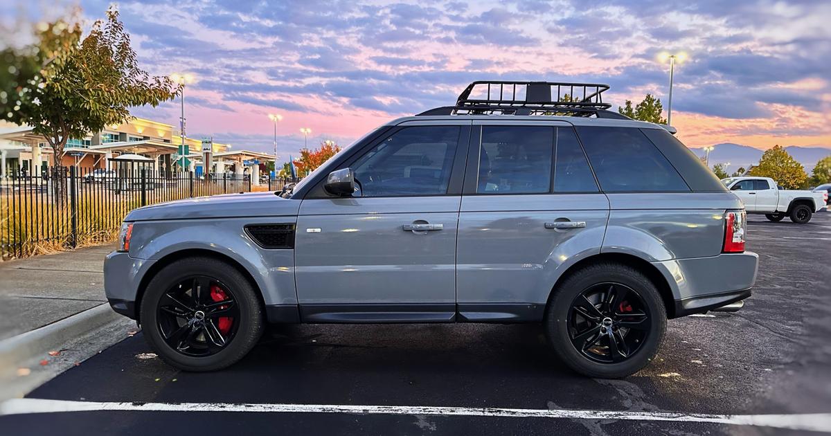 Land Rover Range Rover Sport 2013 rental in Medford, OR by Samuel H. Turo