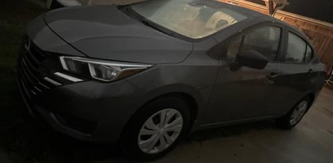 Nissan Versa 2024