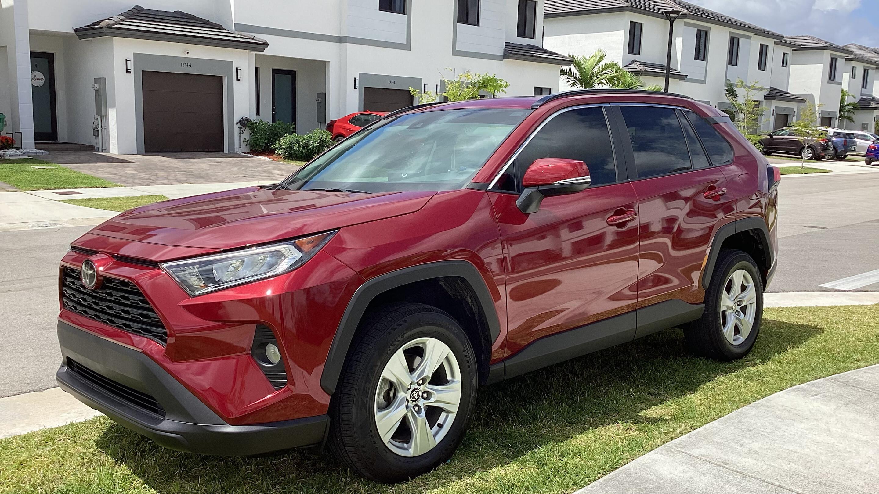 Toyota RAV4 2021 in Miami, FL