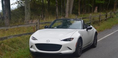 Mazda MX-5 Miata 2023