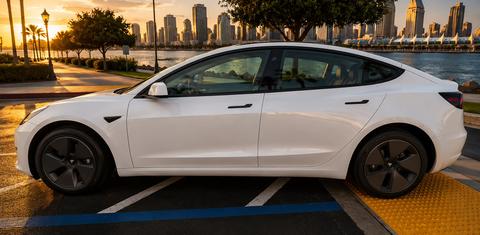 Tesla Model 3 2023