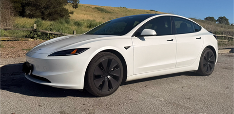 Tesla Model 3 2024