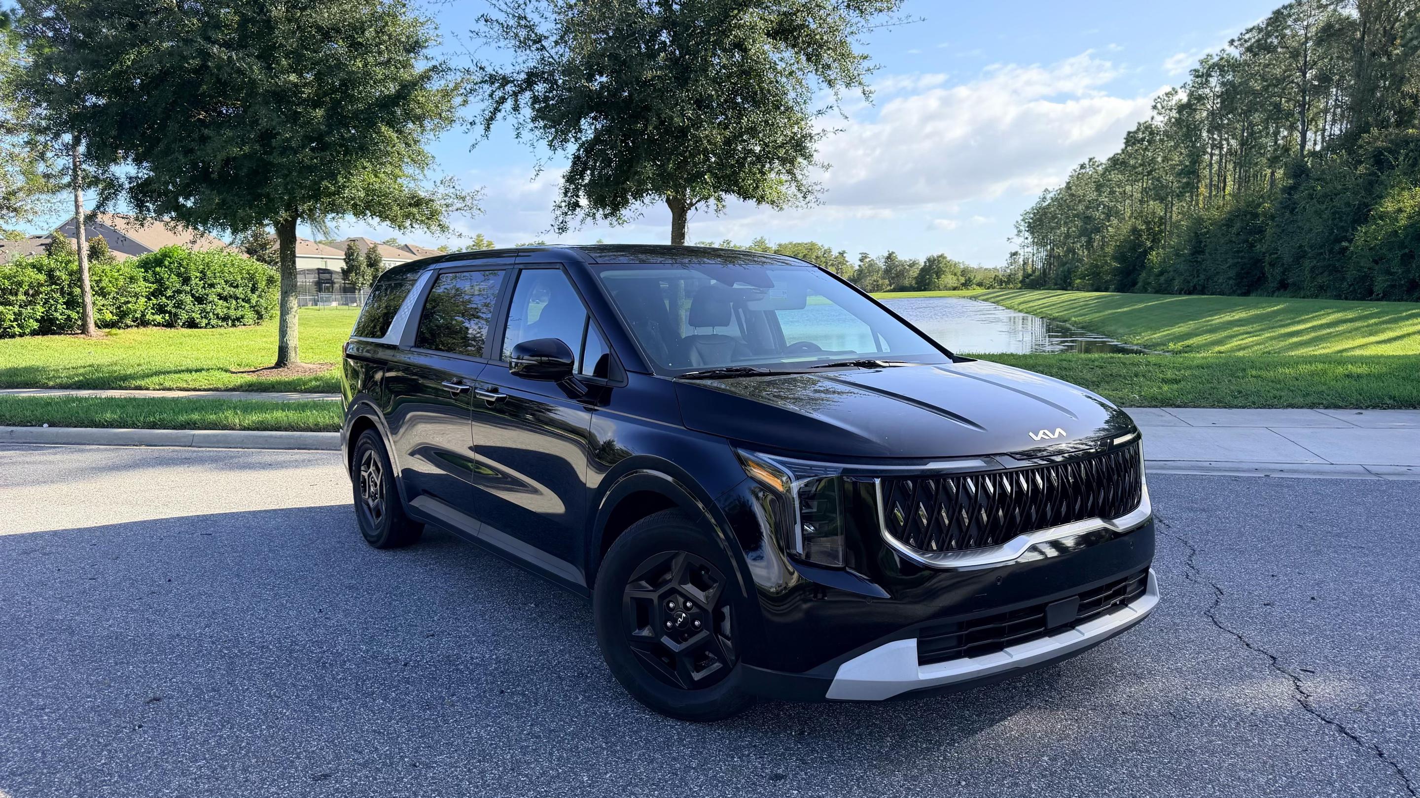 Kia Carnival 2025 in Winter Garden, FL