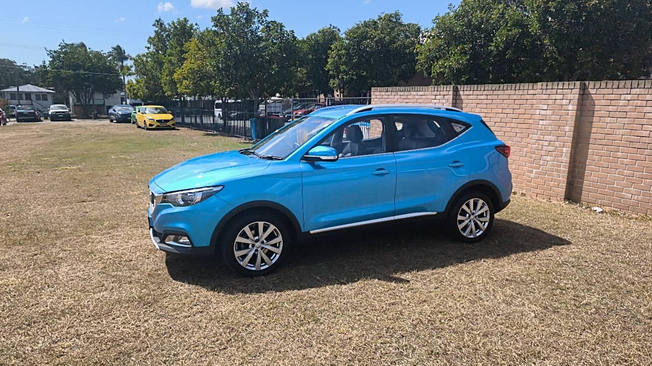 MG ZS 2023 in Carina